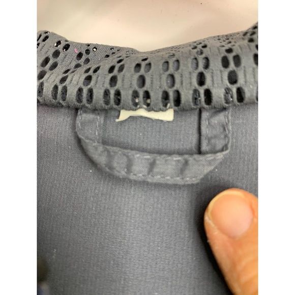 10 M Lululemon Full Zip Hiking walking jacket Hood Breathable Gray 6442 EUC - Picture 12 of 12